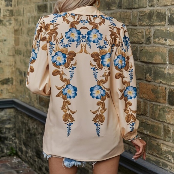 Boho Floral Print Button up Shirt - Picture 3 of 4